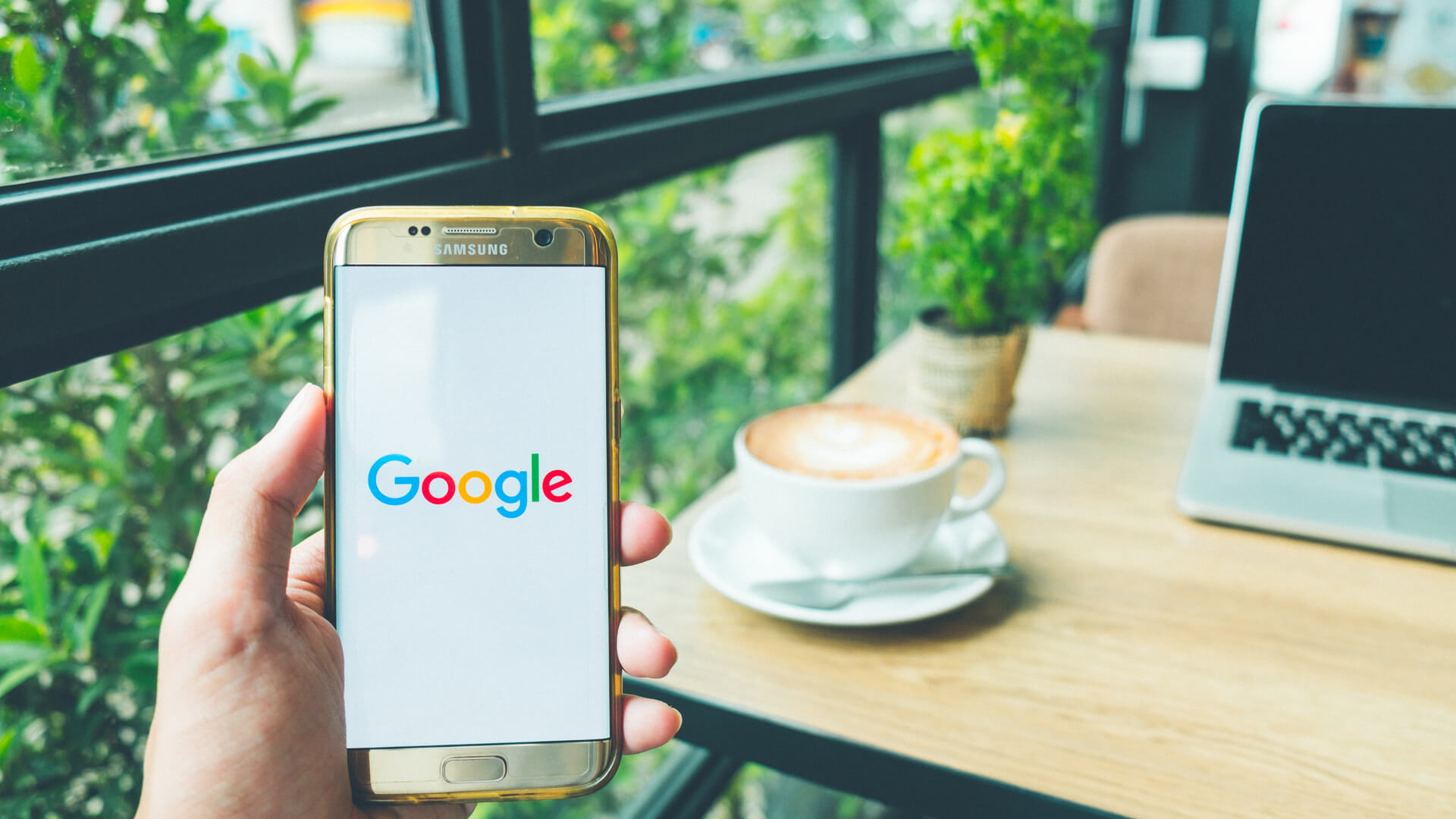 Новая процедура входа в Редактор Google Ads